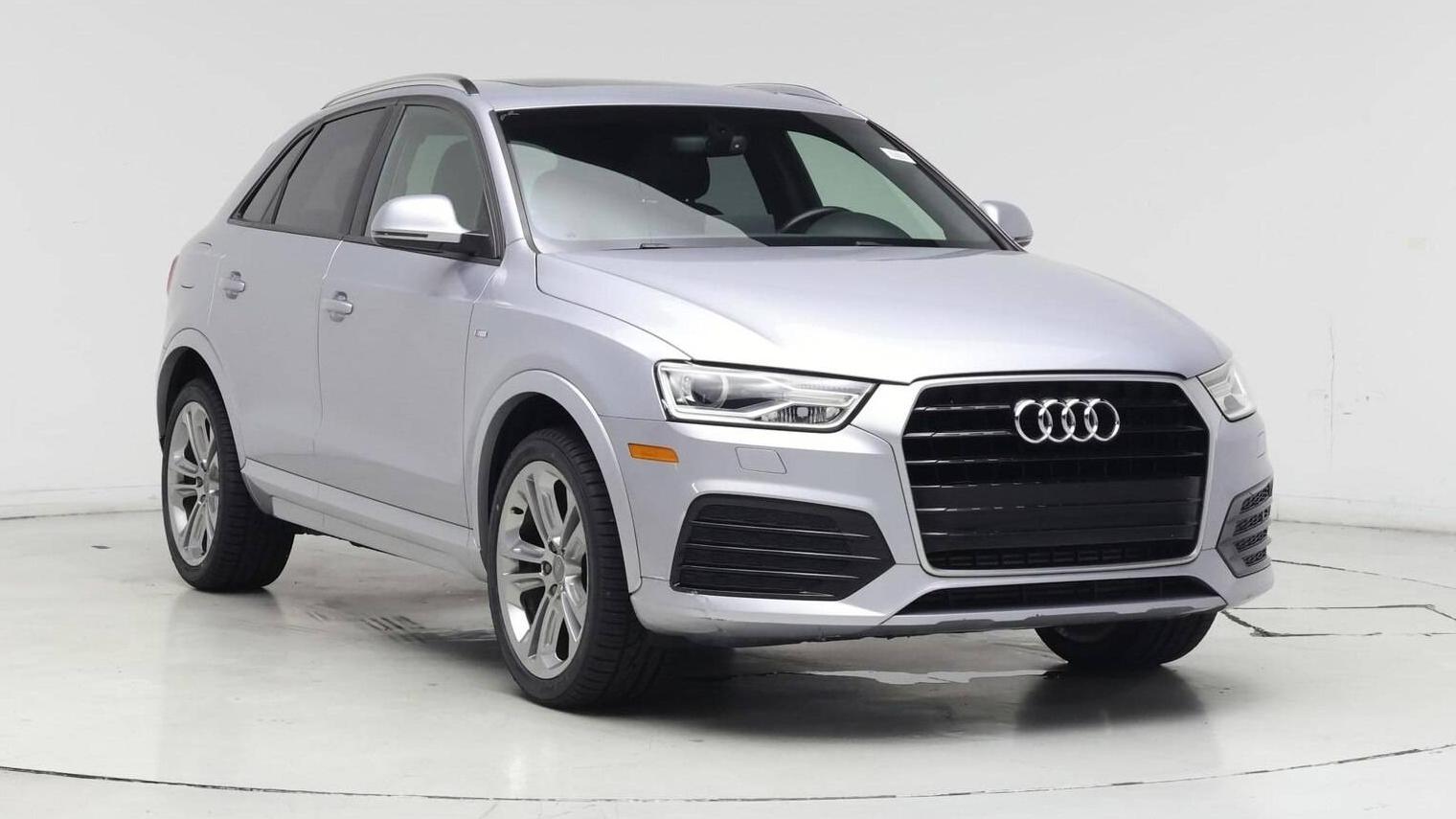 AUDI Q3 2018 WA1BCCFS4JR014551 image