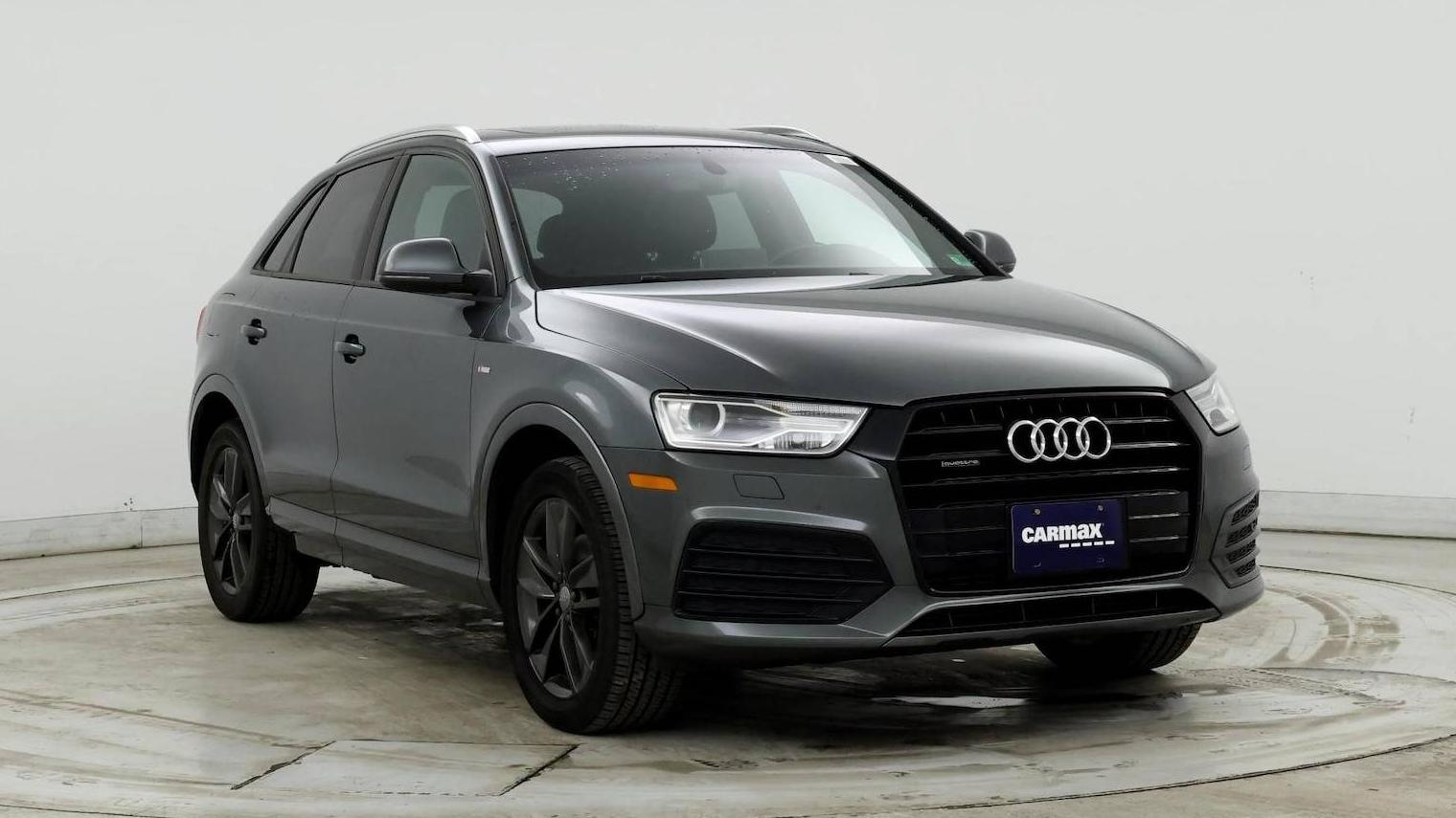 AUDI Q3 2018 WA1ECCFS6JR026777 image