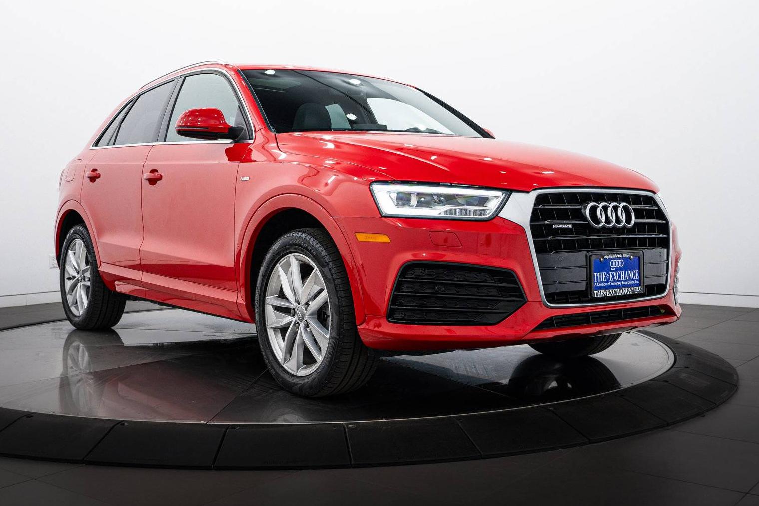 AUDI Q3 2018 WA1JCCFS2JR011983 image