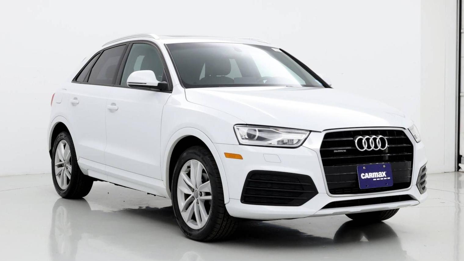 AUDI Q3 2018 WA1ECCFS9JR016549 image