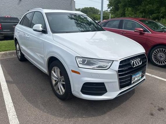 AUDI Q3 2017 WA1JCCFS4HR008058 image