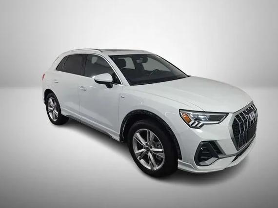 AUDI Q3 2024 WA1EECF32R1051916 image