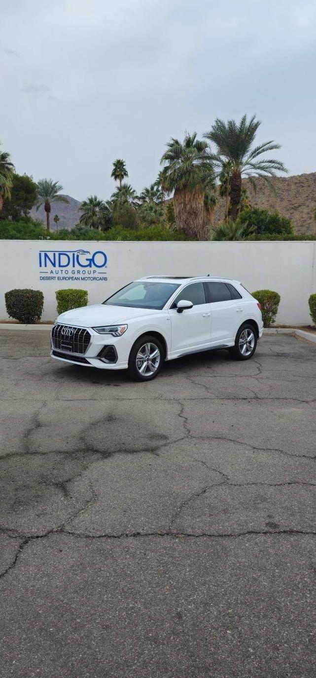 AUDI Q3 2024 WA1EECF37R1152062 image