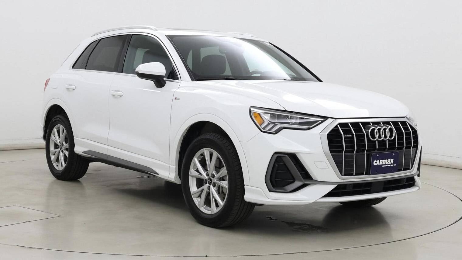 AUDI Q3 2024 WA1DECF3XR1039430 image