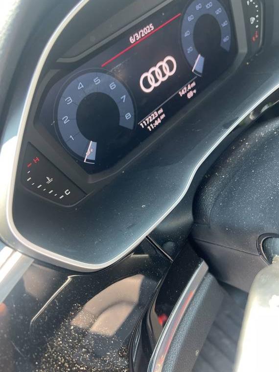 AUDI Q3 2020 WA1AECF34L1059263 image