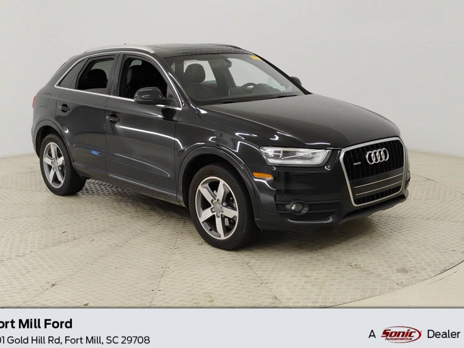 AUDI Q3 2015 WA1GFCFSXFR013764 image