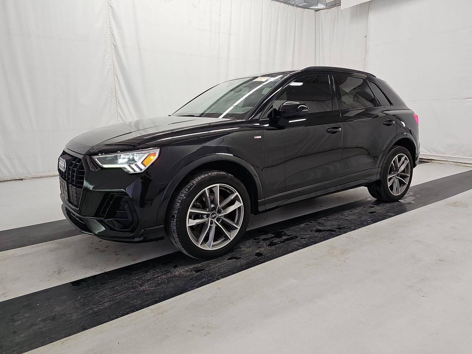 AUDI Q3 2022 WA1EECF35N1052651 image