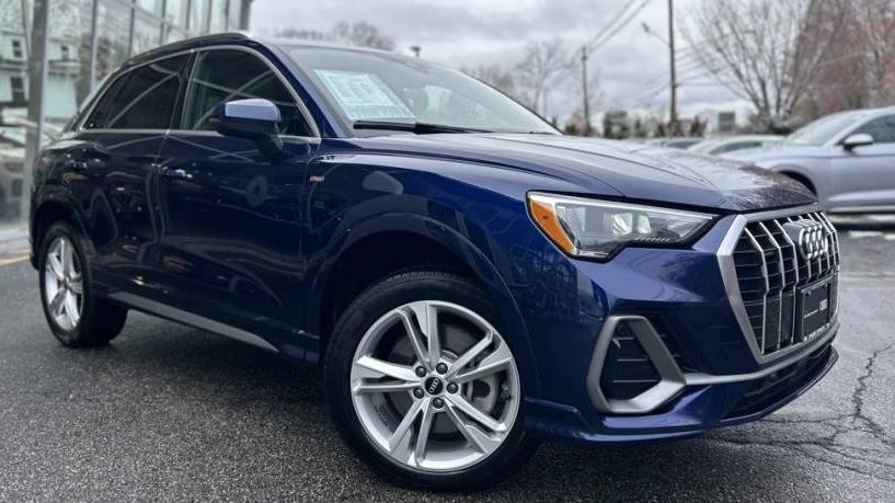 AUDI Q3 2022 WA1DECF36N1118880 image