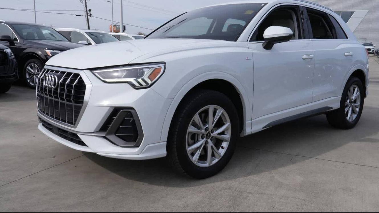 AUDI Q3 2022 WA1EECF31N1092483 image