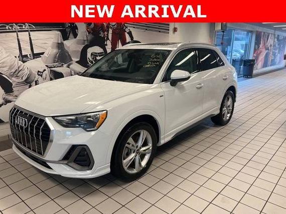 AUDI Q3 2022 WA1DECF37N1144856 image