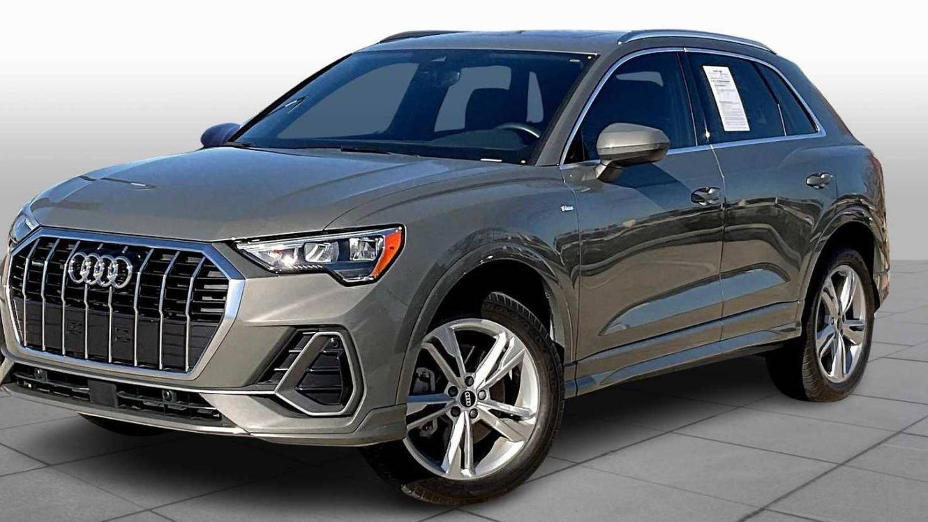 AUDI Q3 2022 WA1DECF33N1013133 image