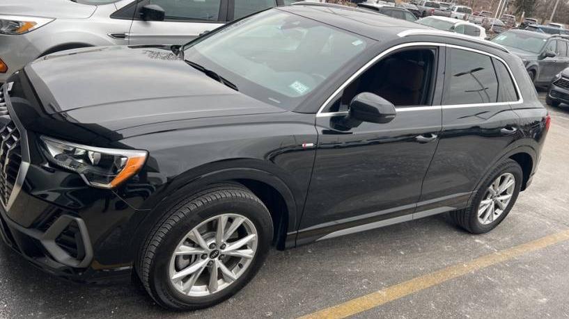 AUDI Q3 2022 WA1DECF32N1035821 image