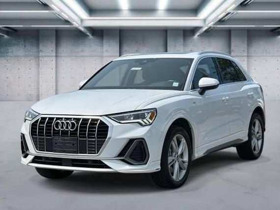 AUDI Q3 2022 WA1EECF36N1066977 image