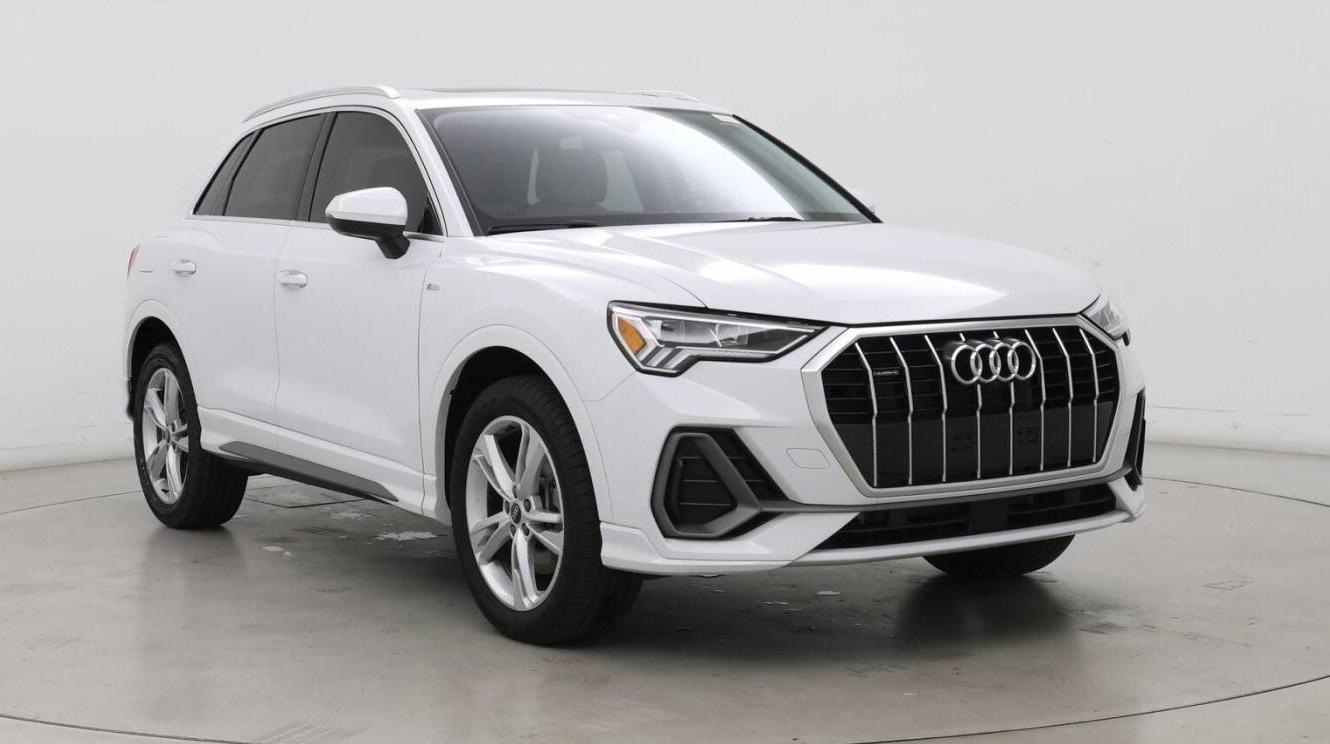 AUDI Q3 2022 WA1EECF32N1054499 image