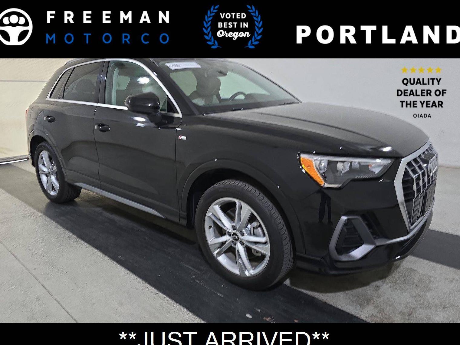 AUDI Q3 2022 WA1DECF39N1022161 image