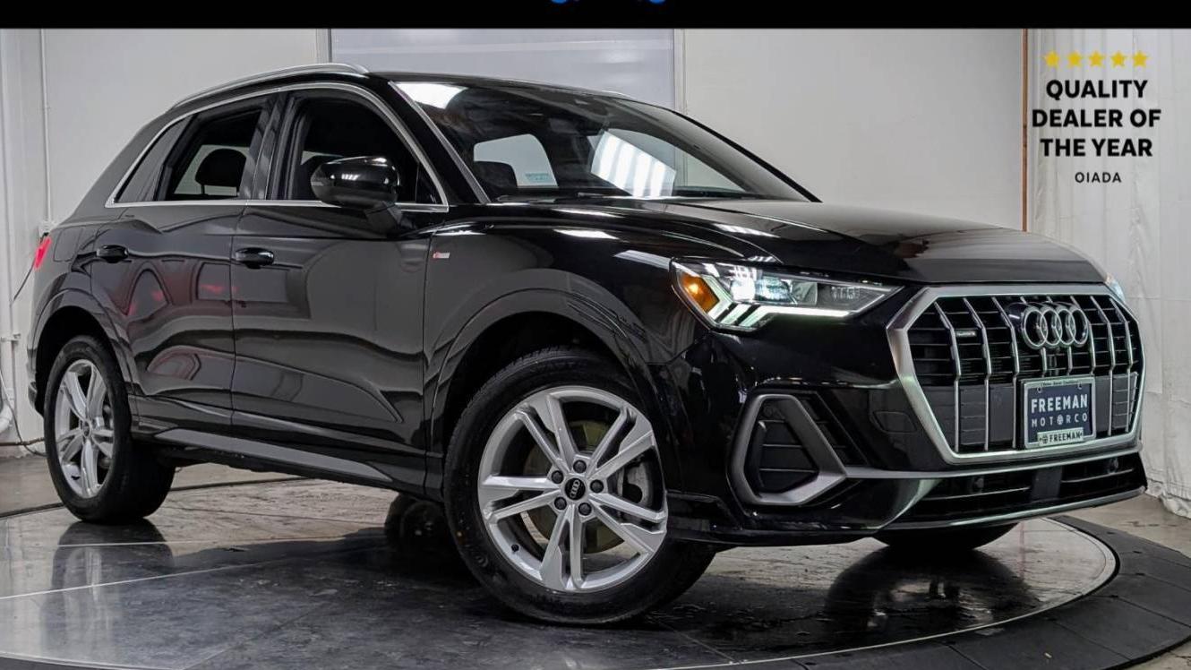 AUDI Q3 2022 WA1EECF33N1051112 image