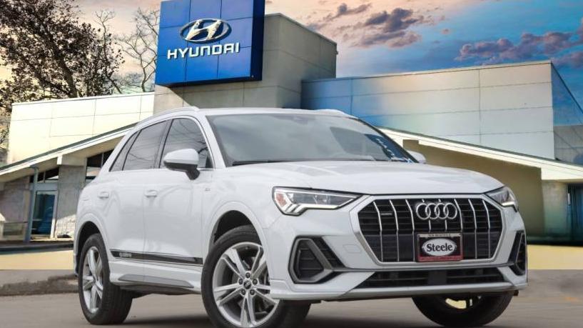 AUDI Q3 2022 WA1EECF33N1065818 image