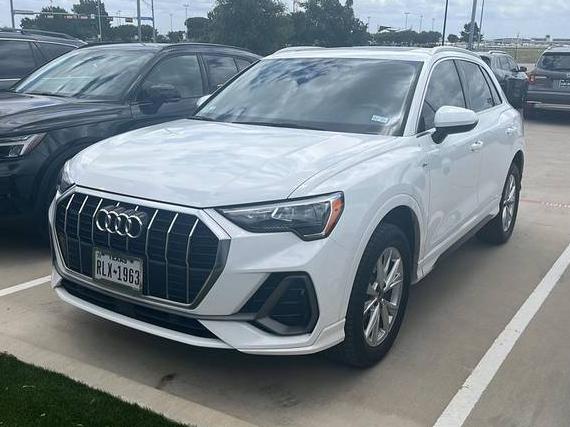 AUDI Q3 2022 WA1DECF38N1068158 image