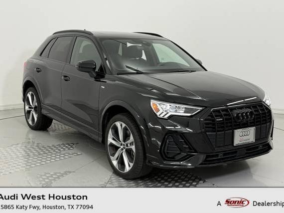 AUDI Q3 2022 WA1EECF33N1123426 image