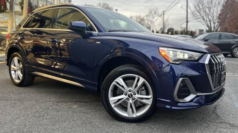 AUDI Q3 2022 WA1DECF38N1062411 image