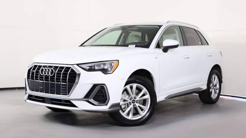 AUDI Q3 2022 WA1DECF34N1028322 image