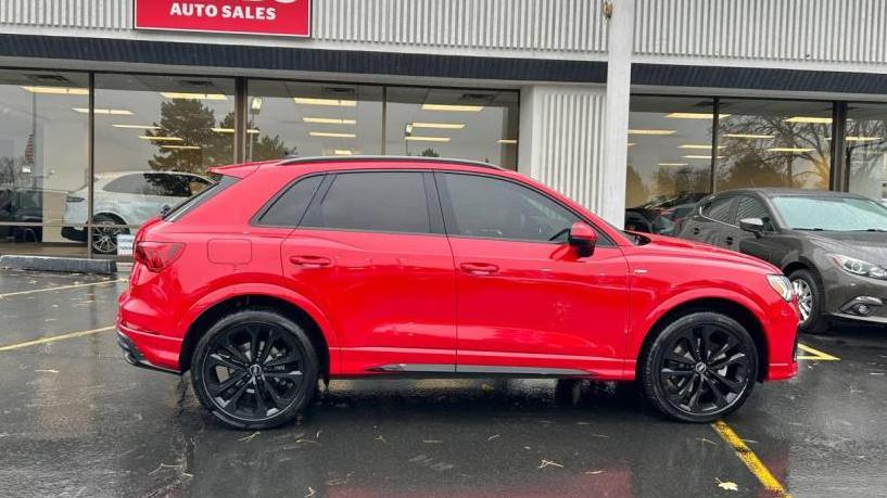 AUDI Q3 2022 WA1EECF31N1027262 image