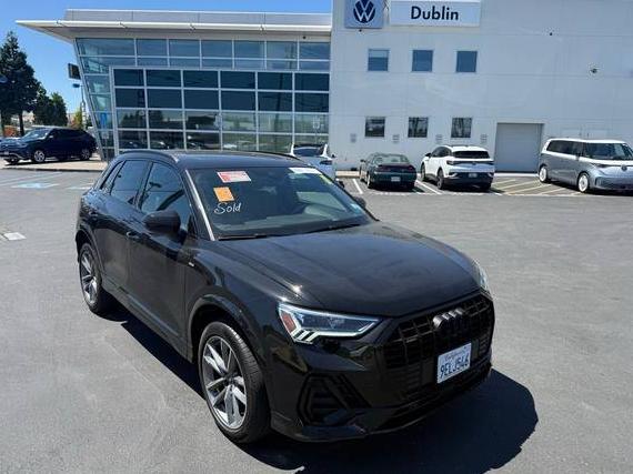 AUDI Q3 2022 WA1EECF34N1131812 image