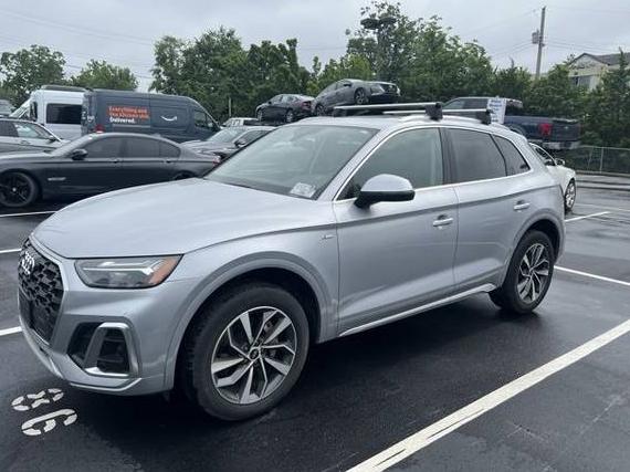 AUDI Q5 2023 WA1EAAFY0P2122825 image