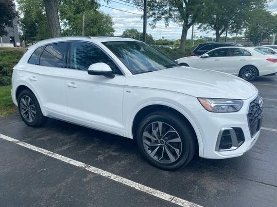 AUDI Q5 2023 WA1EAAFY6P2077566 image