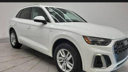 AUDI Q5 2023 WA1GAAFY2P2156371 image