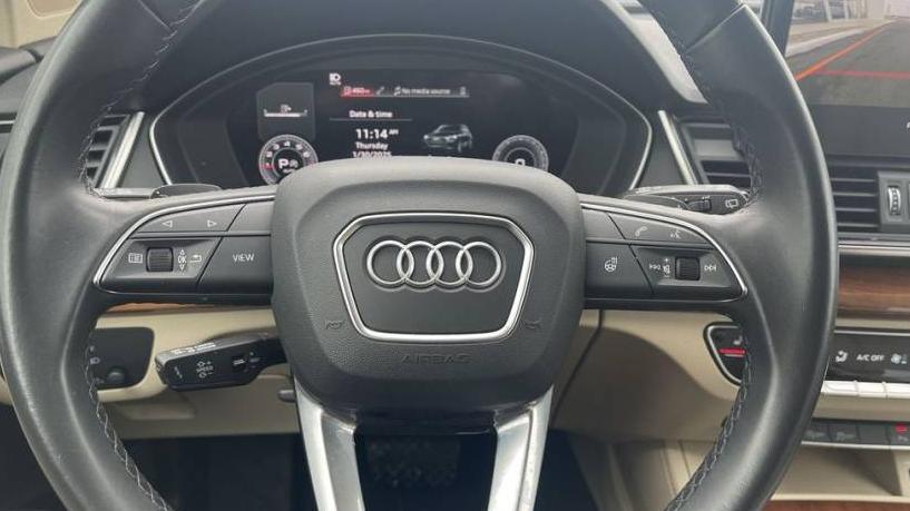 AUDI Q5 2023 WA1EAAFY1P2122865 image