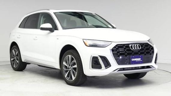 AUDI Q5 2023 WA1EAAFYXP2062651 image
