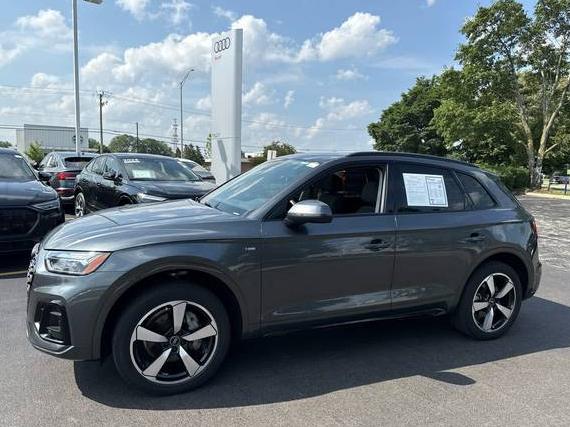 AUDI Q5 2023 WA1EAAFY4P2060619 image