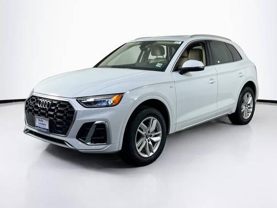 AUDI Q5 2023 WA1GAAFY9P2164032 image