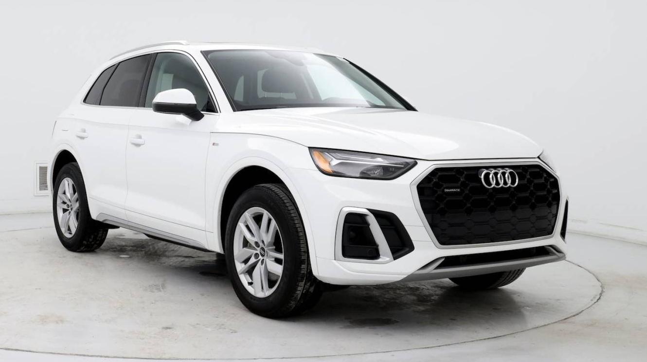 AUDI Q5 2023 WA1GAAFY4P2018105 image