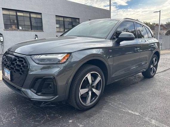 AUDI Q5 2023 WA1FAAFYXP2000591 image