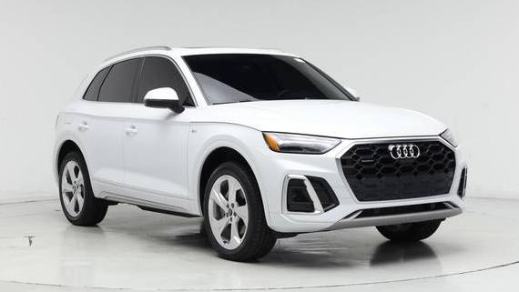 AUDI Q5 2023 WA1EAAFY0P2176173 image