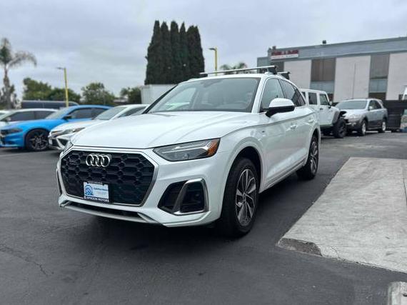 AUDI Q5 2023 WA1EAAFY3P2099024 image