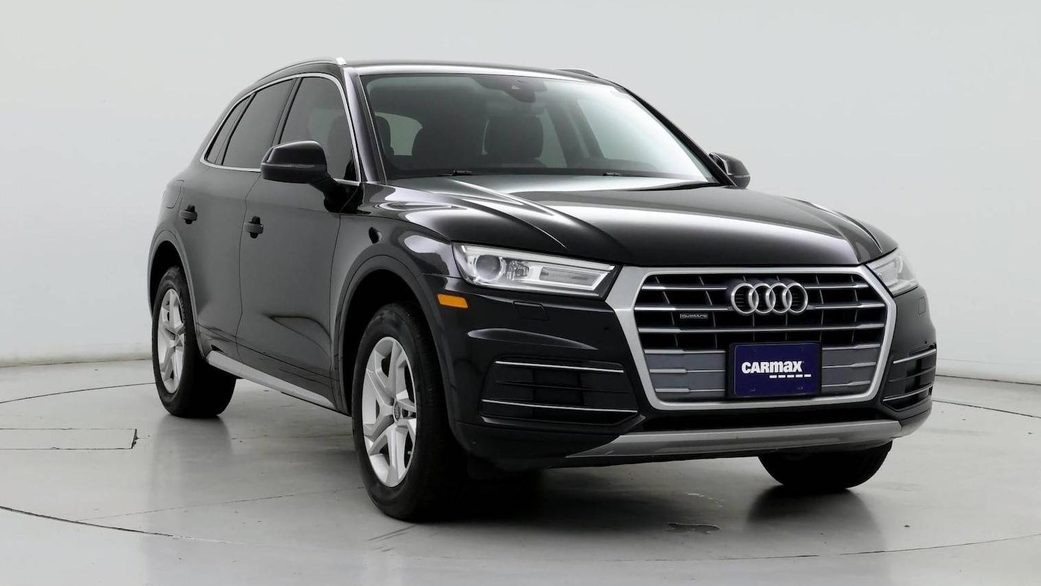 AUDI Q5 2019 WA1ANAFY5K2059619 image