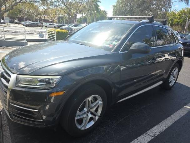 AUDI Q5 2019 WA1ANAFY4K2056629 image