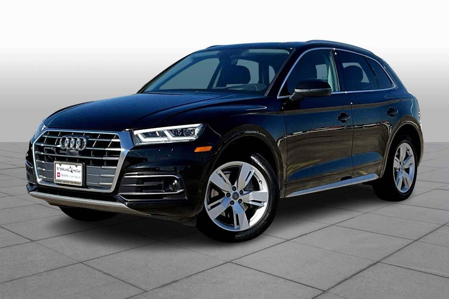 AUDI Q5 2019 WA1CNAFY8K2061812 image