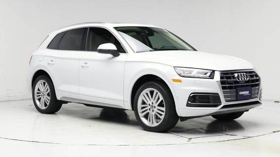 AUDI Q5 2019 WA1CNAFY2K2088228 image
