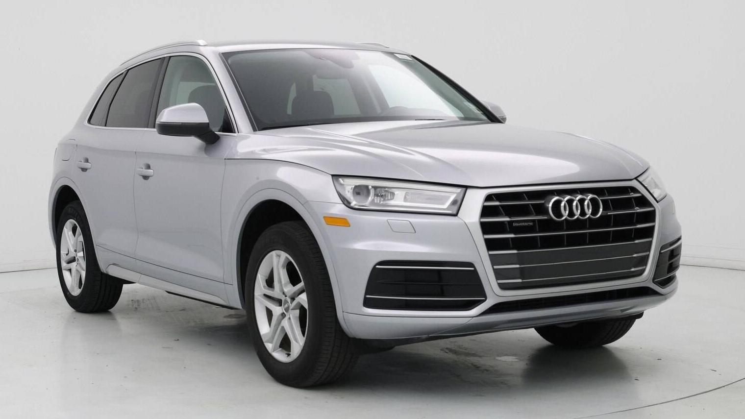 AUDI Q5 2019 WA1ANAFY8K2040241 image