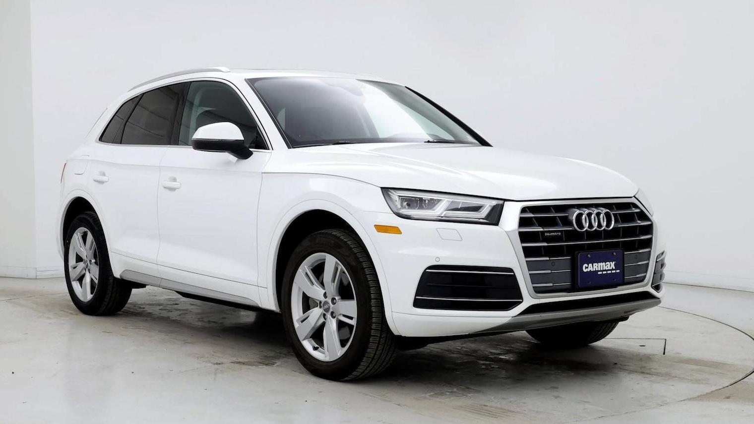 AUDI Q5 2019 WA1BNAFY4K2031525 image