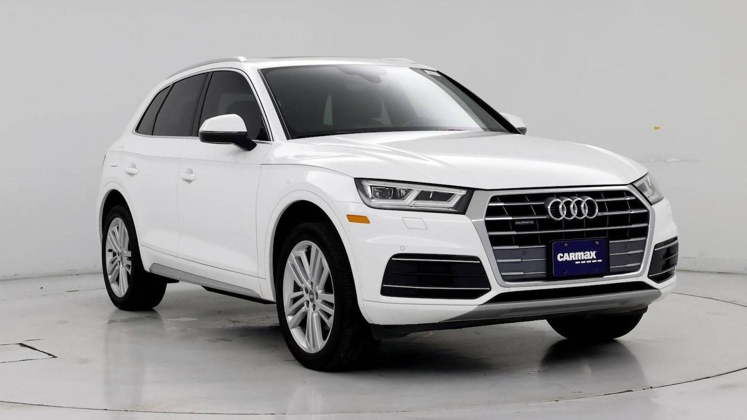 AUDI Q5 2019 WA1BNAFY0K2072542 image