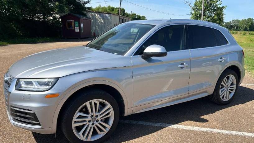 AUDI Q5 2019 WA1BNAFY5K2058457 image