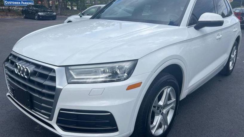 AUDI Q5 2019 WA1ANAFY1K2097140 image