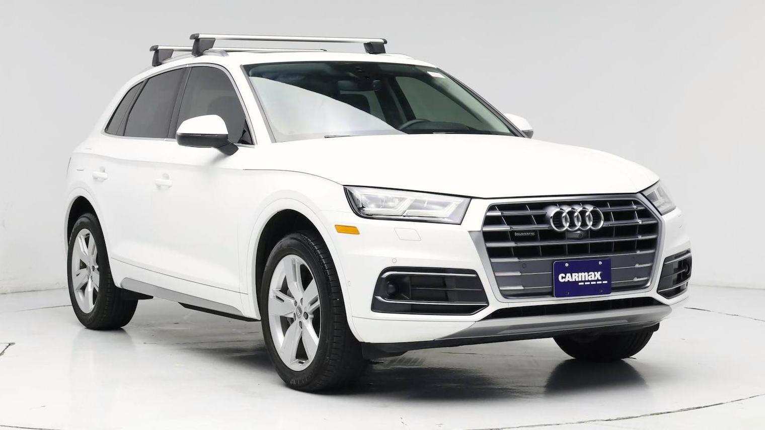 AUDI Q5 2019 WA1CNAFY4K2076307 image