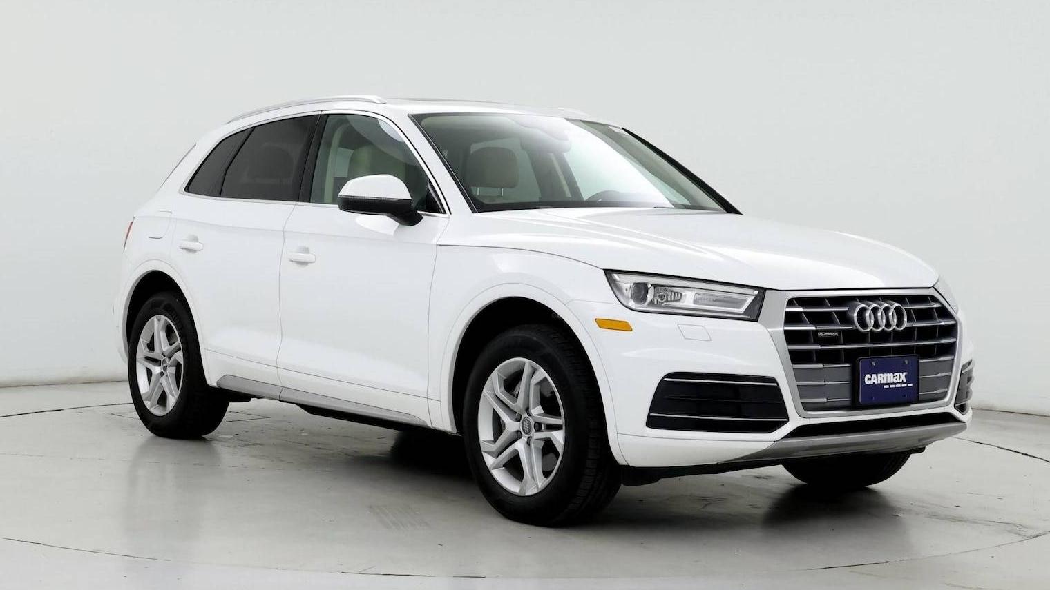 AUDI Q5 2019 WA1ANAFY5K2091003 image