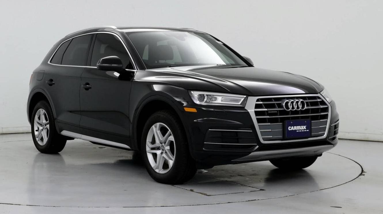 AUDI Q5 2019 WA1ANAFY6K2069561 image